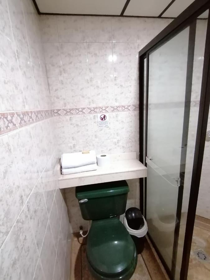 Hotel Golden Suite Pereira Kültér fotó