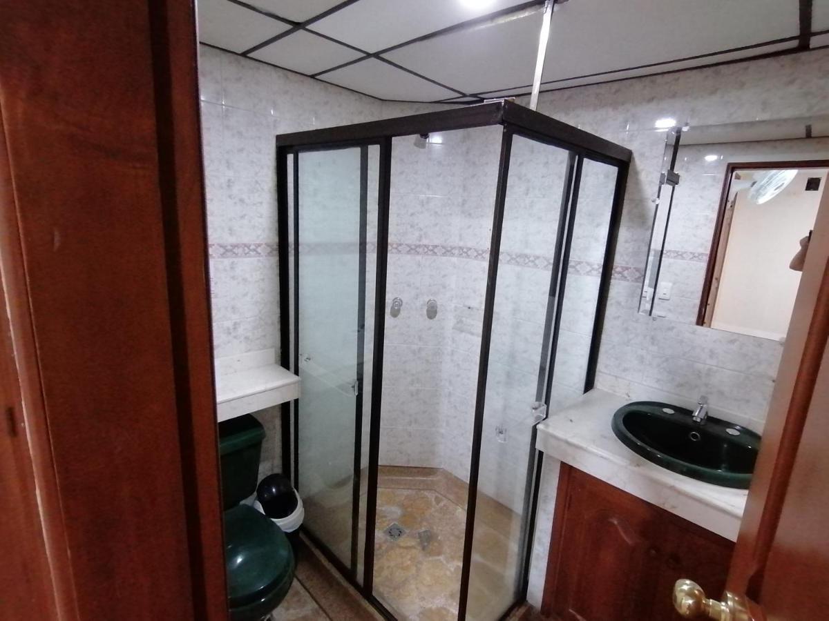 Hotel Golden Suite Pereira Kültér fotó