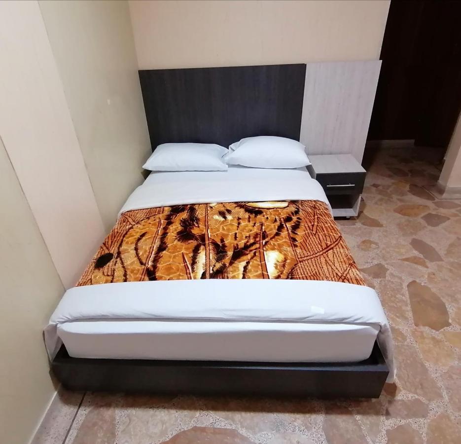 Hotel Golden Suite Pereira Kültér fotó