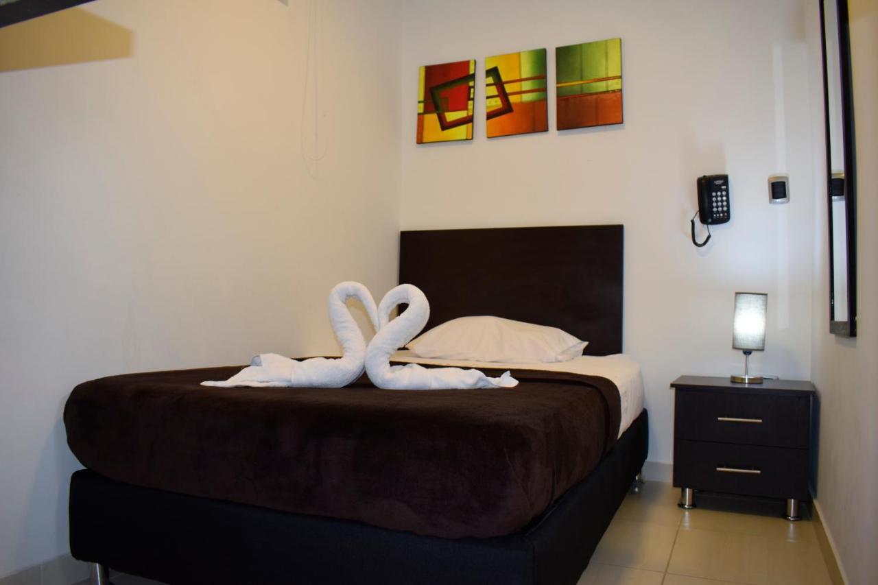 Hotel Golden Suite Pereira Kültér fotó