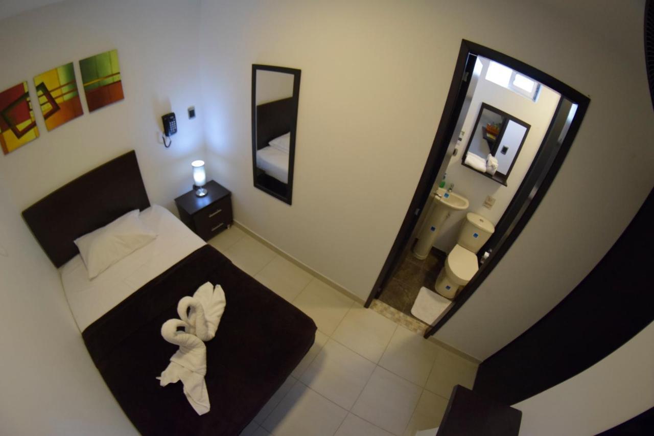 Hotel Golden Suite Pereira Kültér fotó