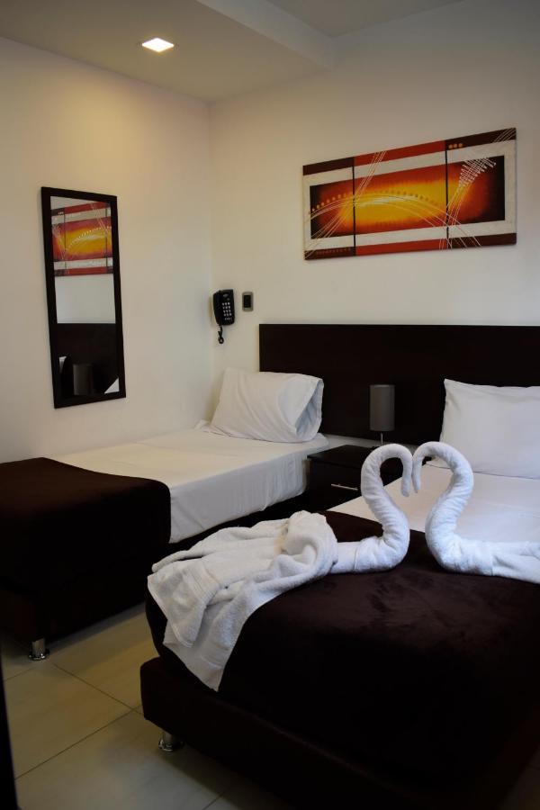 Hotel Golden Suite Pereira Kültér fotó