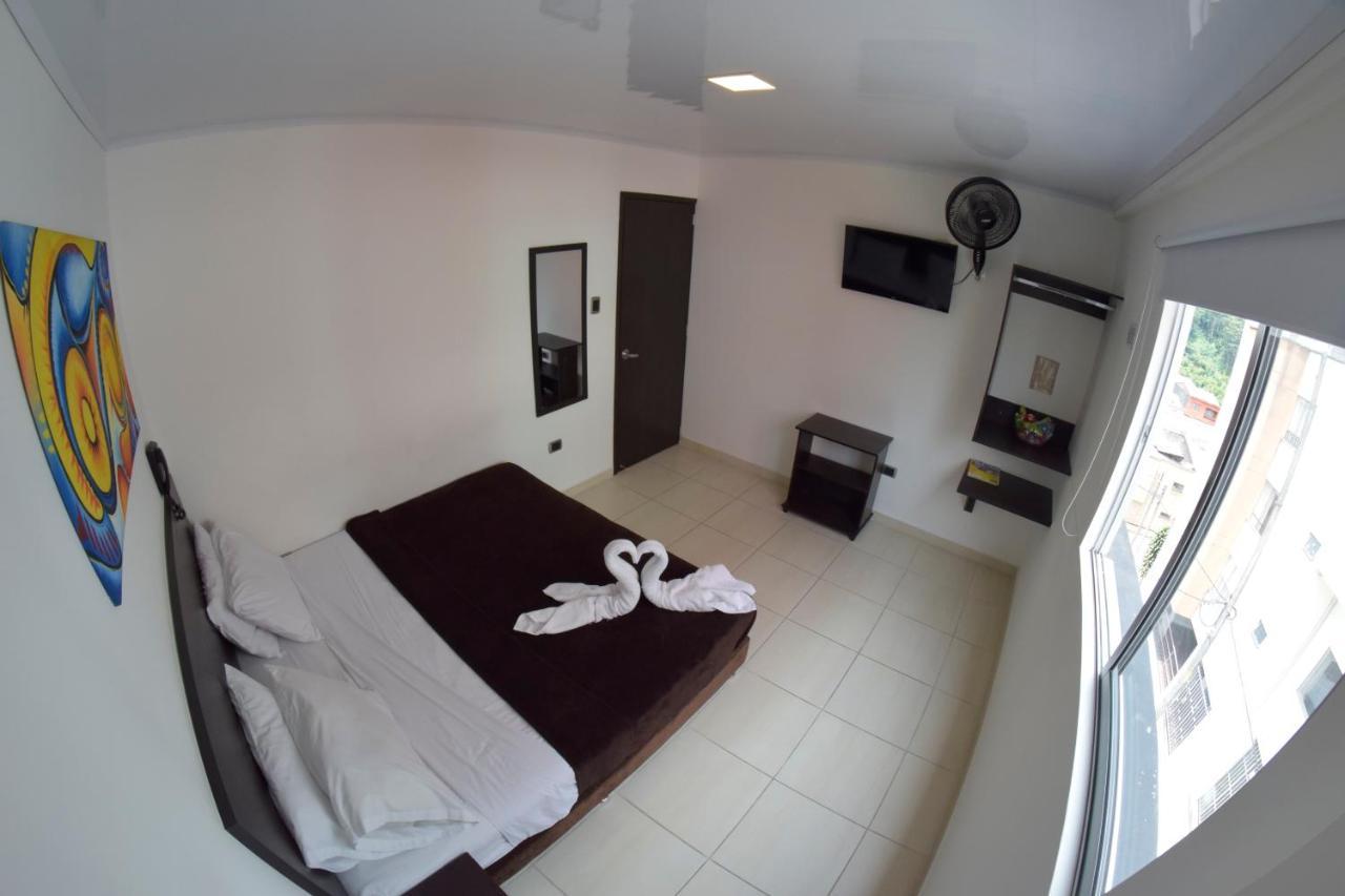 Hotel Golden Suite Pereira Kültér fotó